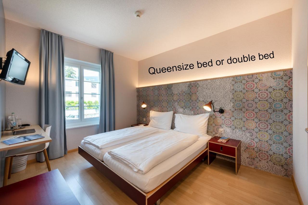 Baeren Self Check-In Hotel Solothurn Rum bild