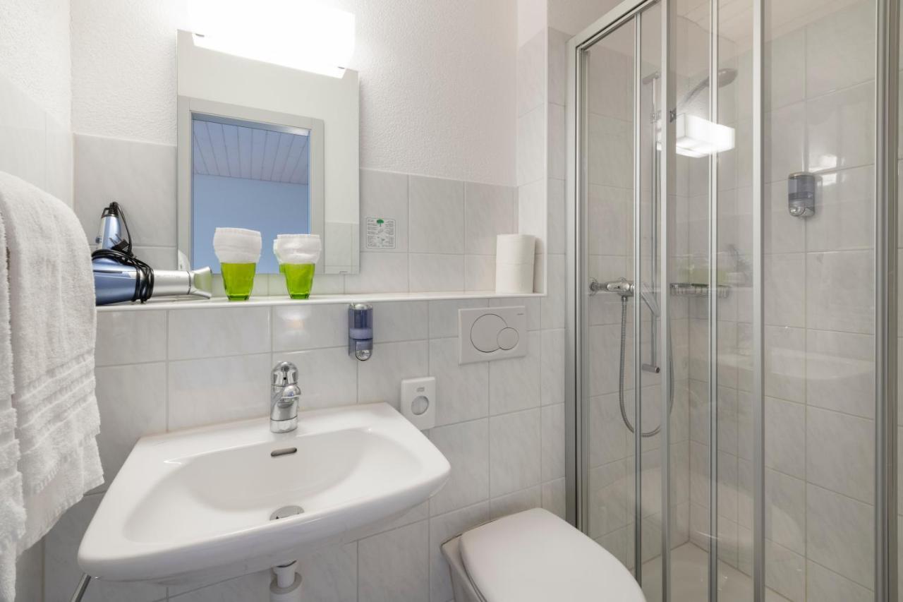 Baeren Self Check-In Hotel Solothurn Exteriör bild